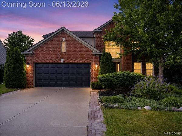 7668 Ring Neck Drive, Waterford Twp, MI 48327