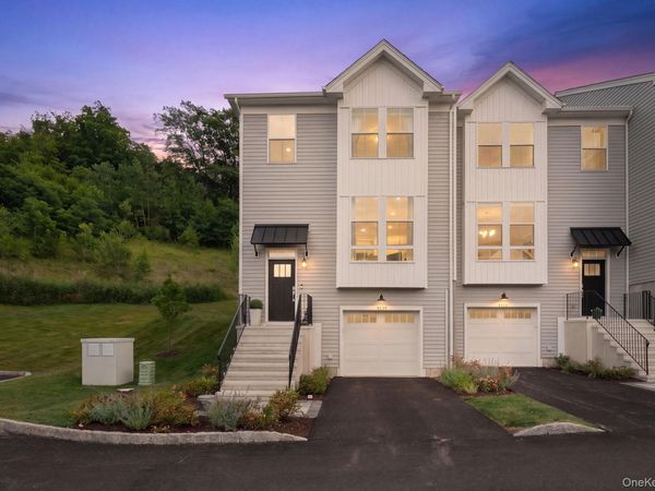 4048 Chestnut Ridge Road , Fishkill, NY 12524