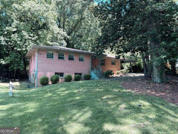 683 Skipper Drive NW, Atlanta, GA 30318