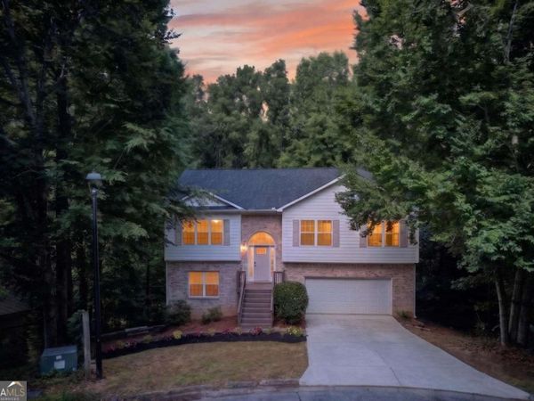 9917 Silver Leaf Court, Douglasville, GA 30135