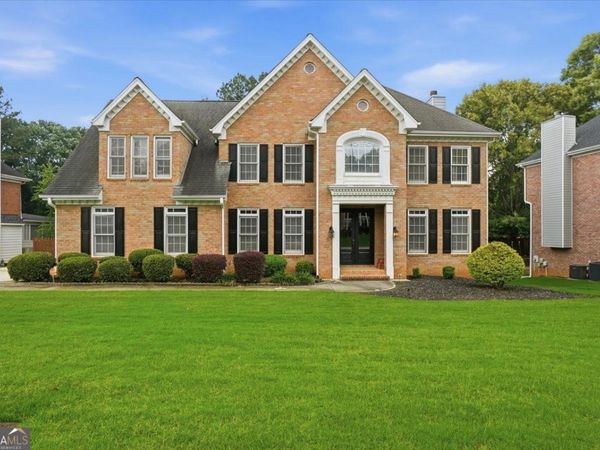 2785 Shoemaker Lane, Snellville, GA 30039