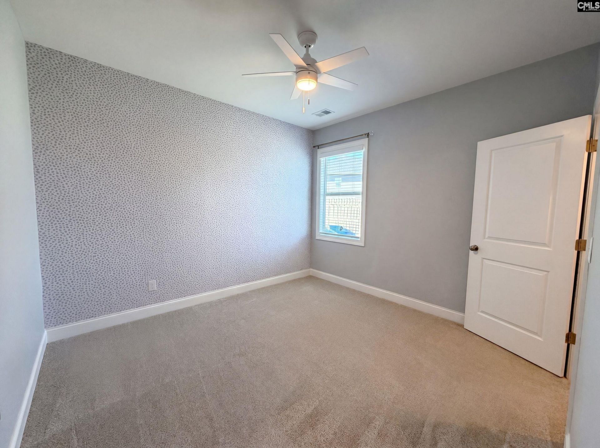 209 Lacecap Road  Photo 13