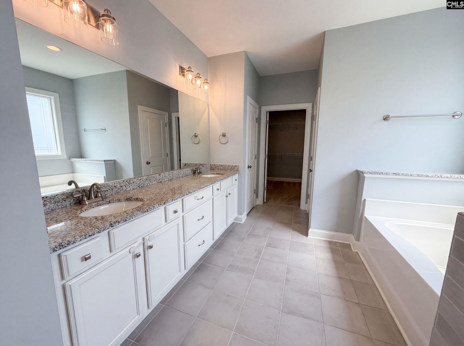 209 Lacecap Road  Photo 17