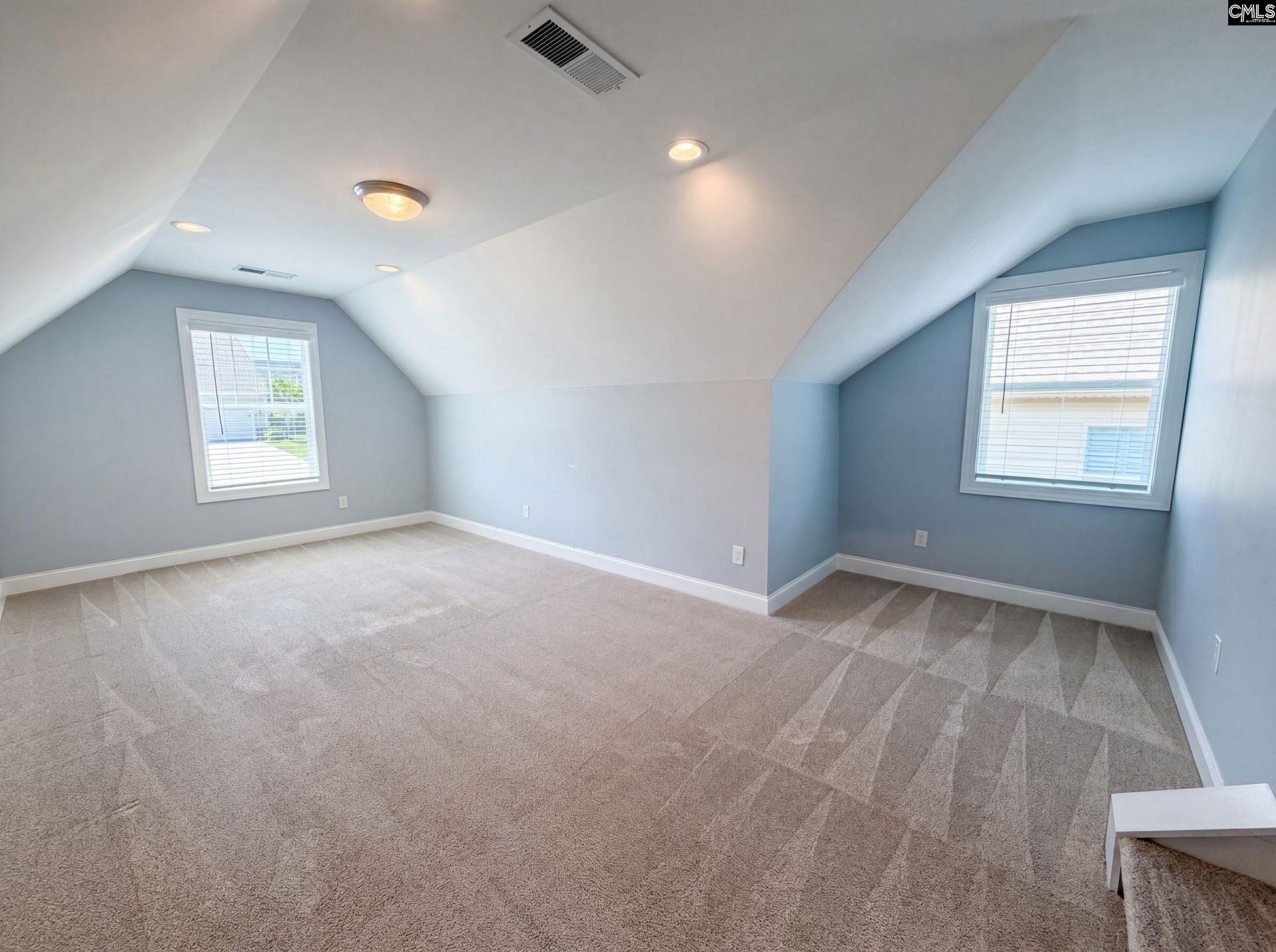 209 Lacecap Road  Photo 24