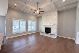 209 Lacecap Road  photo 4