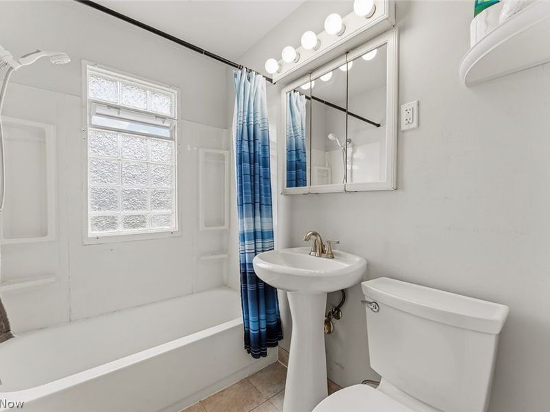 11301 Mountview Avenue, Garfield Heights, OH 44125 Photo 15