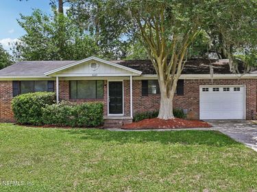 3025 ARMSTRONG Street, Jacksonville, FL 32218