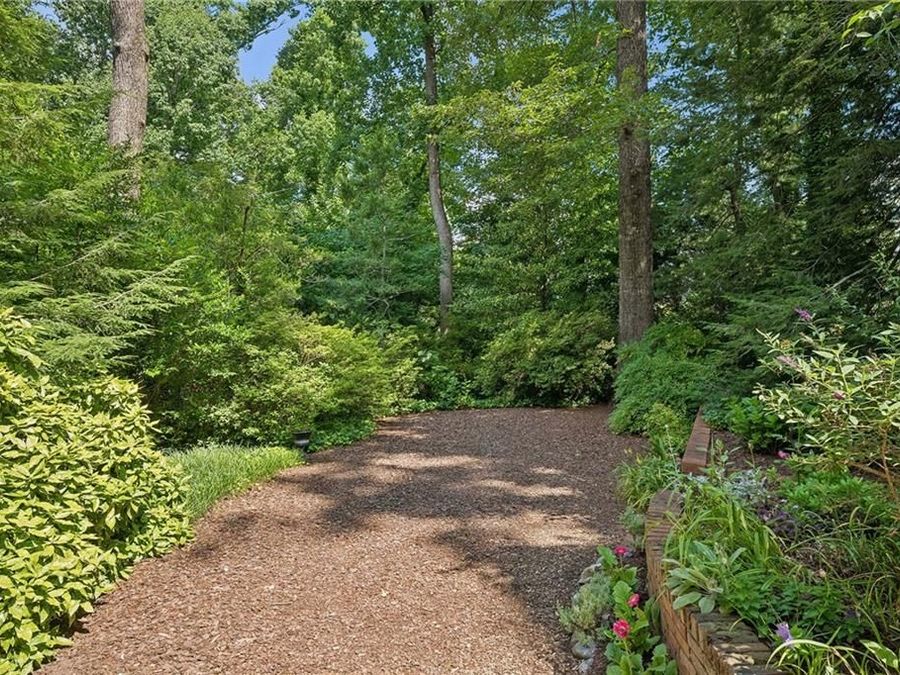 Property Image 46