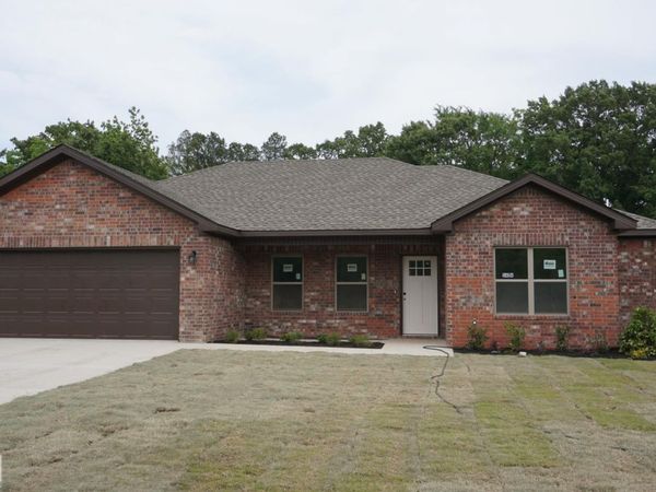 5404 Lotus St., Jonesboro, AR 72404