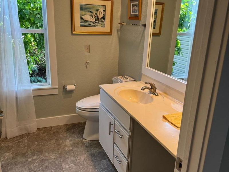 3865 E Vineyard Village Drive, Port Clinton, OH 43452 Photo 12