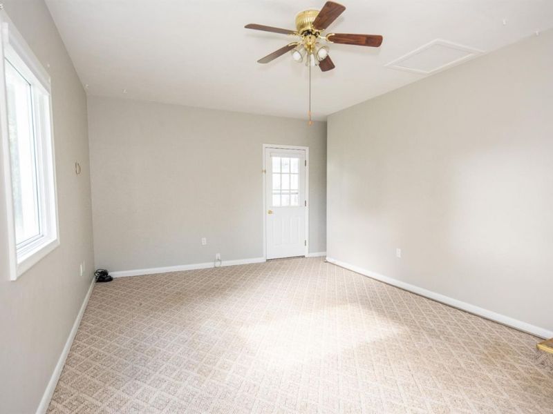 103 Roger Avenue, Bellevue, OH 44811 Photo 12