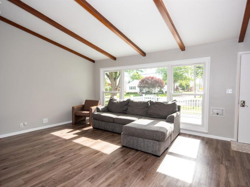 103 Roger Avenue, Bellevue, OH 44811 Photo 6