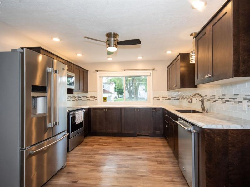 103 Roger Avenue, Bellevue, OH 44811 Photo 8