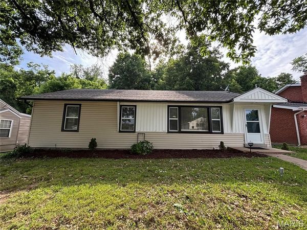 3649 E Edgar Avenue , Bel Ridge, MO 63121