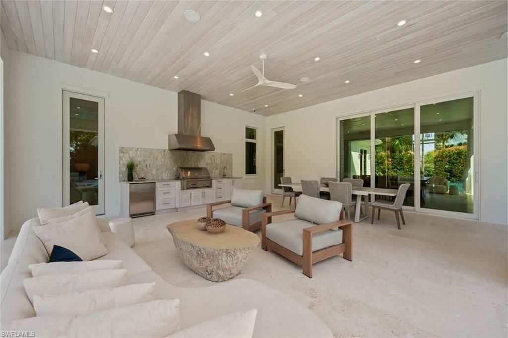 710 Willowhead Dr , Naples, FL 34103 Photo