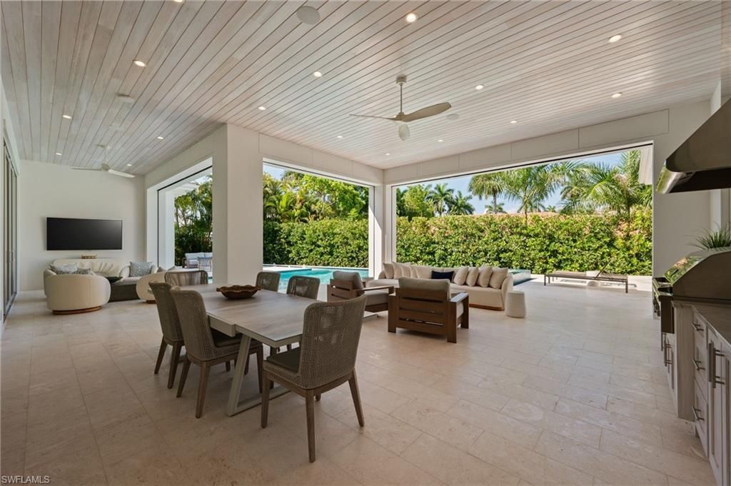 710 Willowhead Dr , Naples, FL 34103 Photo