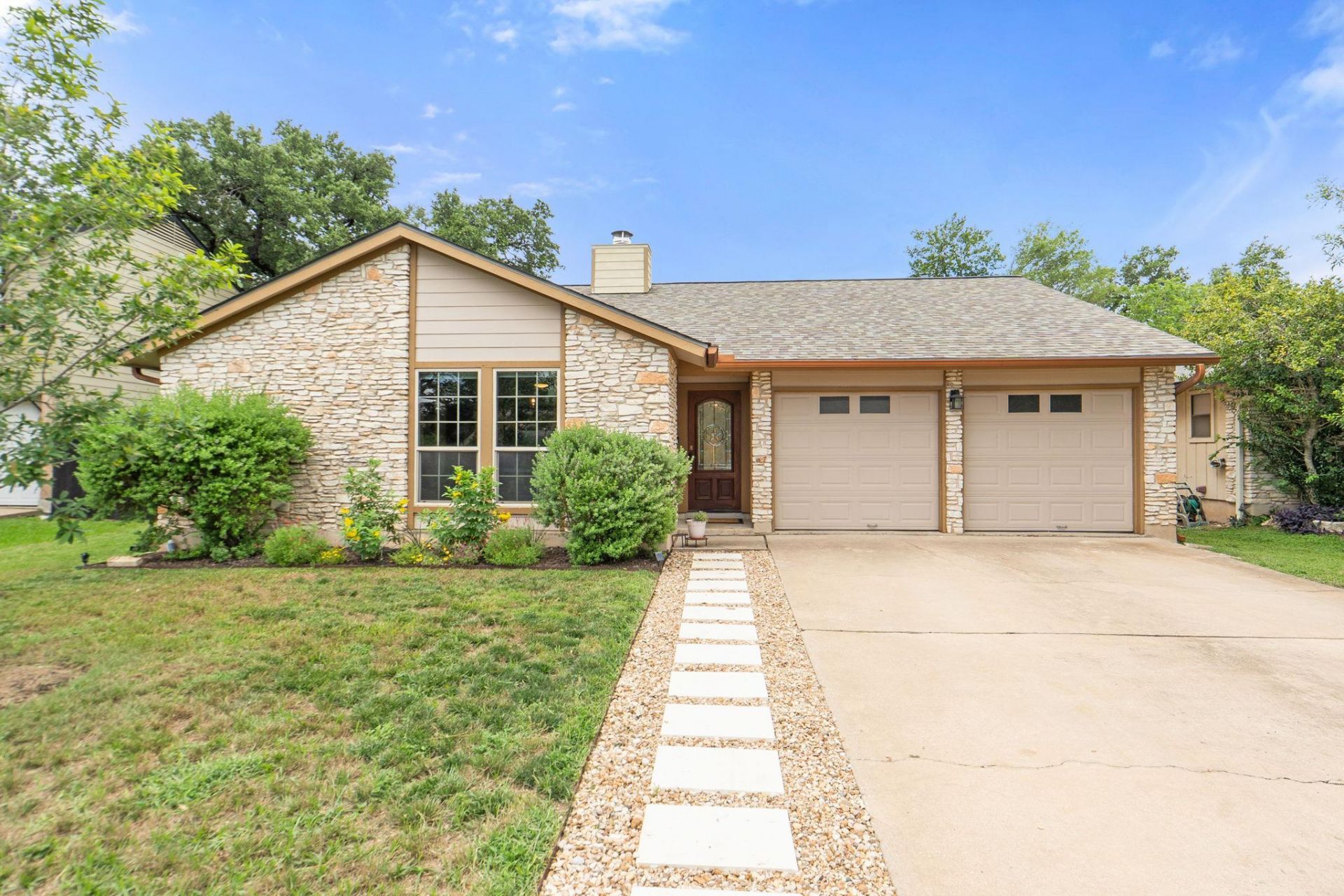 12933 Pegasus St, Austin, TX 78727 Main Photo