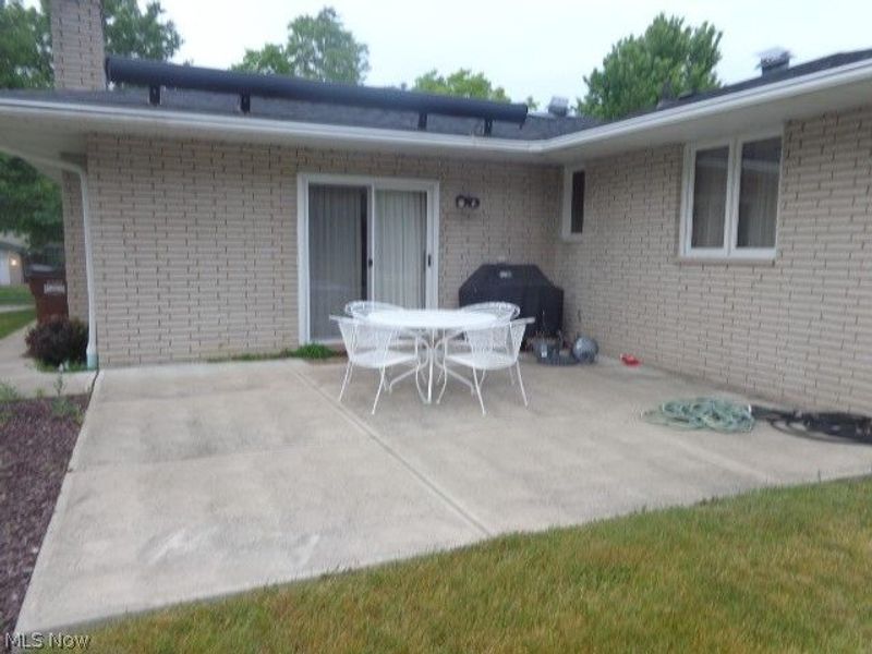 2791 Fleger Drive, Parma, OH 44134 Photo 3