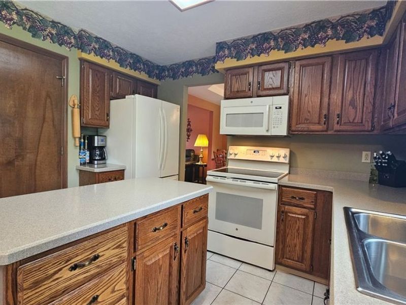 9325 Wyant Drive, Mentor, OH 44060 Photo 10