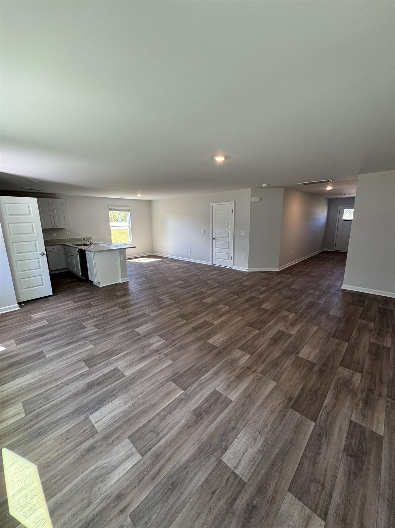 125 Birchwood Dr.  Photo 5