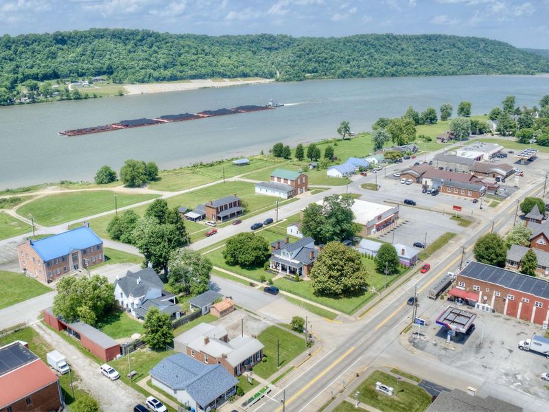 105 E Main Street, Warsaw, KY 41095 Photo 4