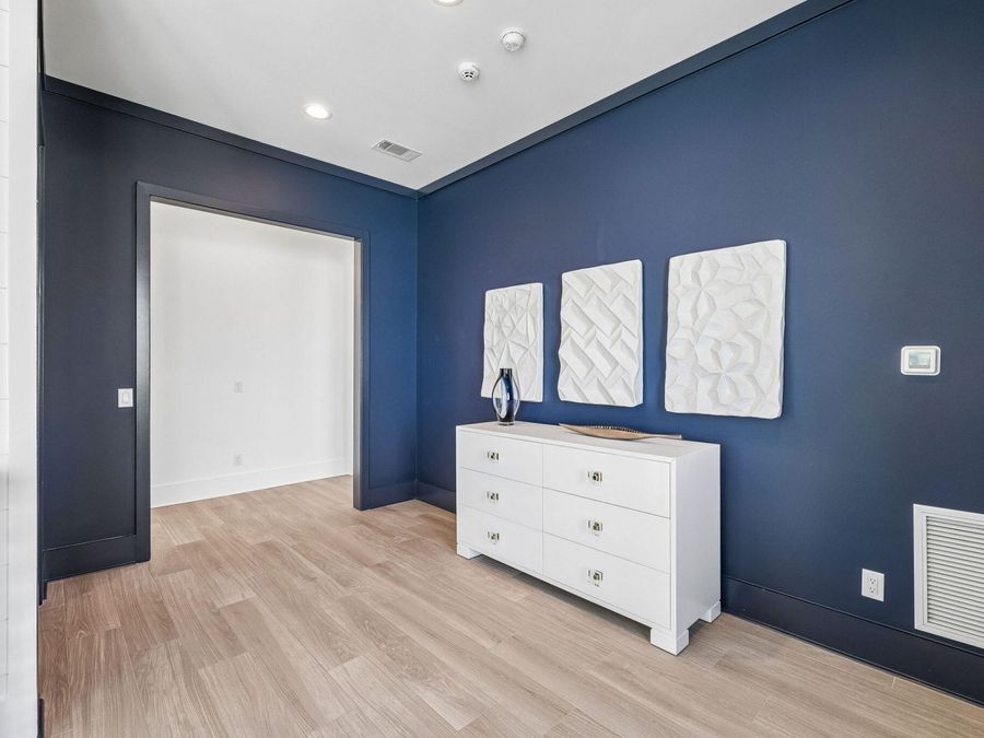 Property Image 103