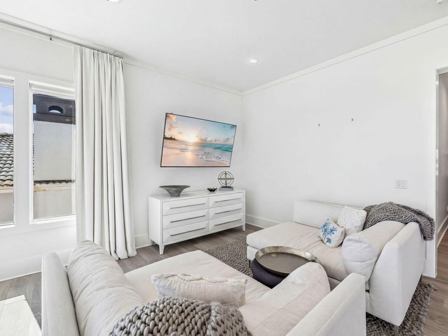 Property Image 125