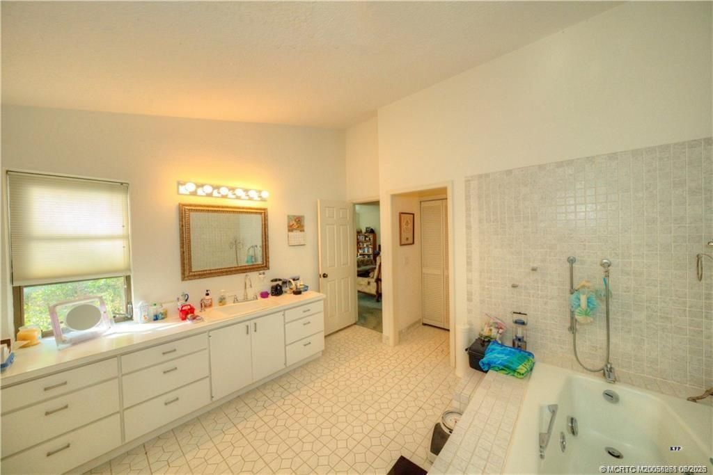 5220 SE Burning Tree Circle S, Stuart, FL 34997 Photo