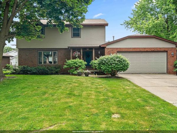 716 EAU CLAIRE PLACE, De Pere, WI 54115