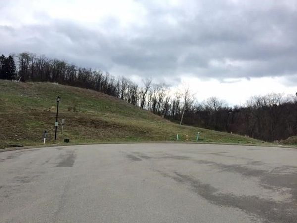 Lots 4&5 Parkedge Road, Pittsburgh, PA 15220