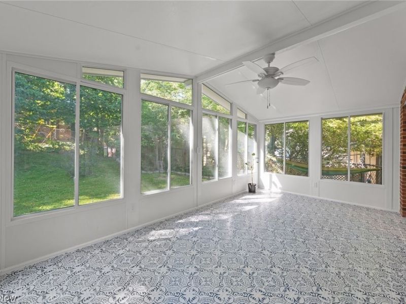 3820 Meadowbrook Boulevard, University Heights, OH 44118 Photo 16