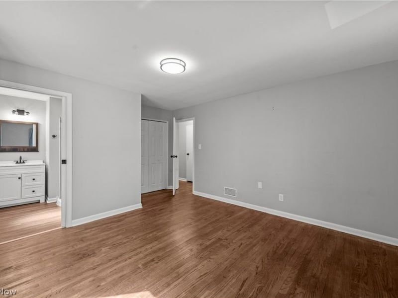 3820 Meadowbrook Boulevard, University Heights, OH 44118 Photo 30