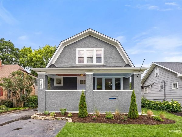 4633 Wolf Road, Western Springs, IL 60558