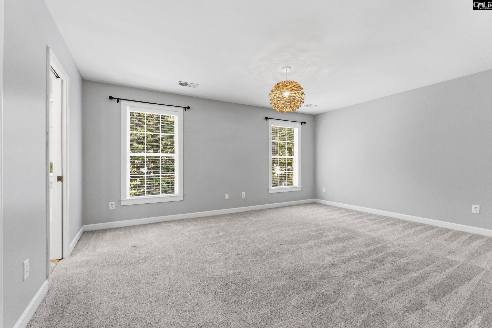 112 Muirfield Court W Photo 15