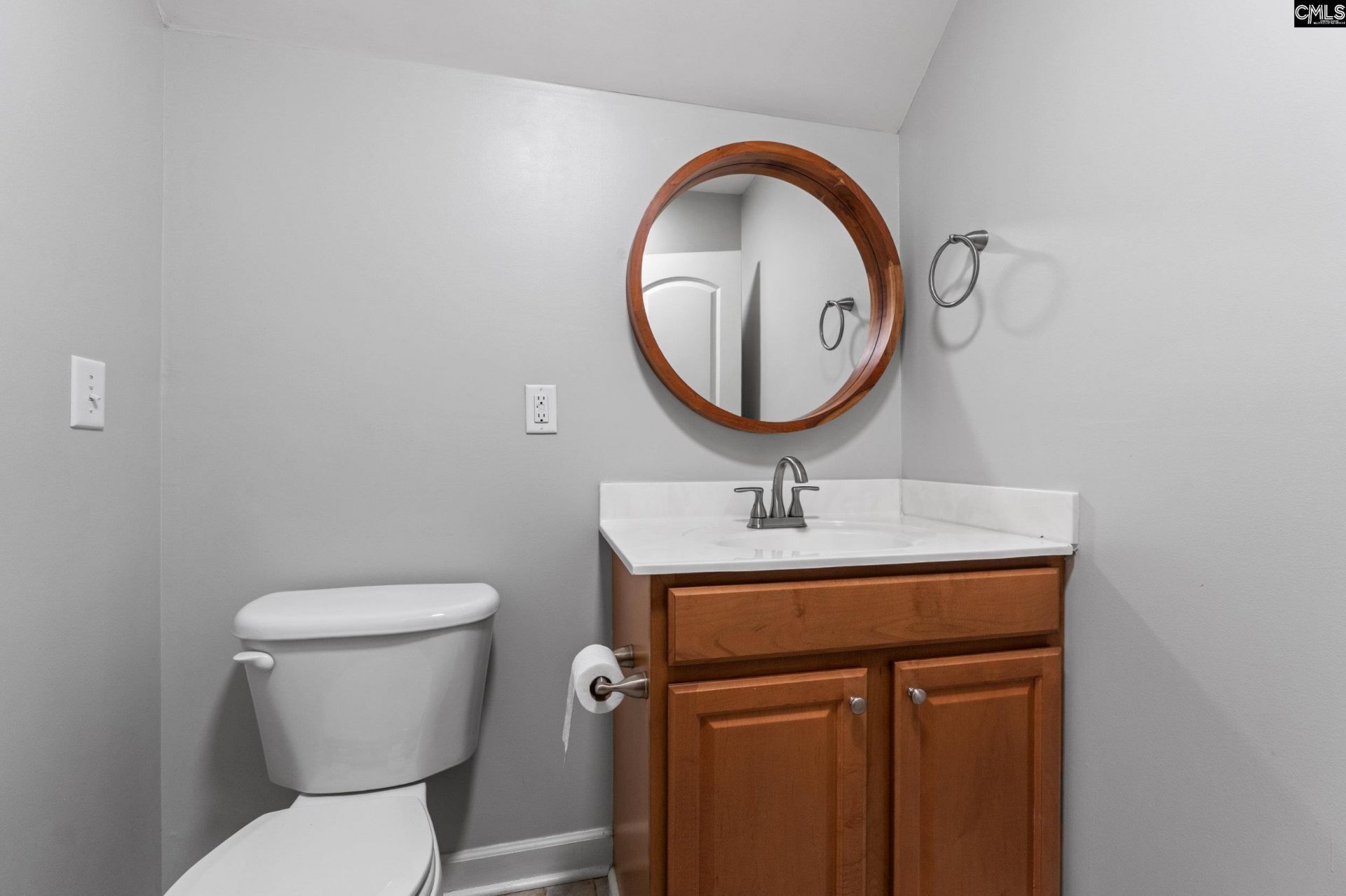 112 Muirfield Court W Photo 22