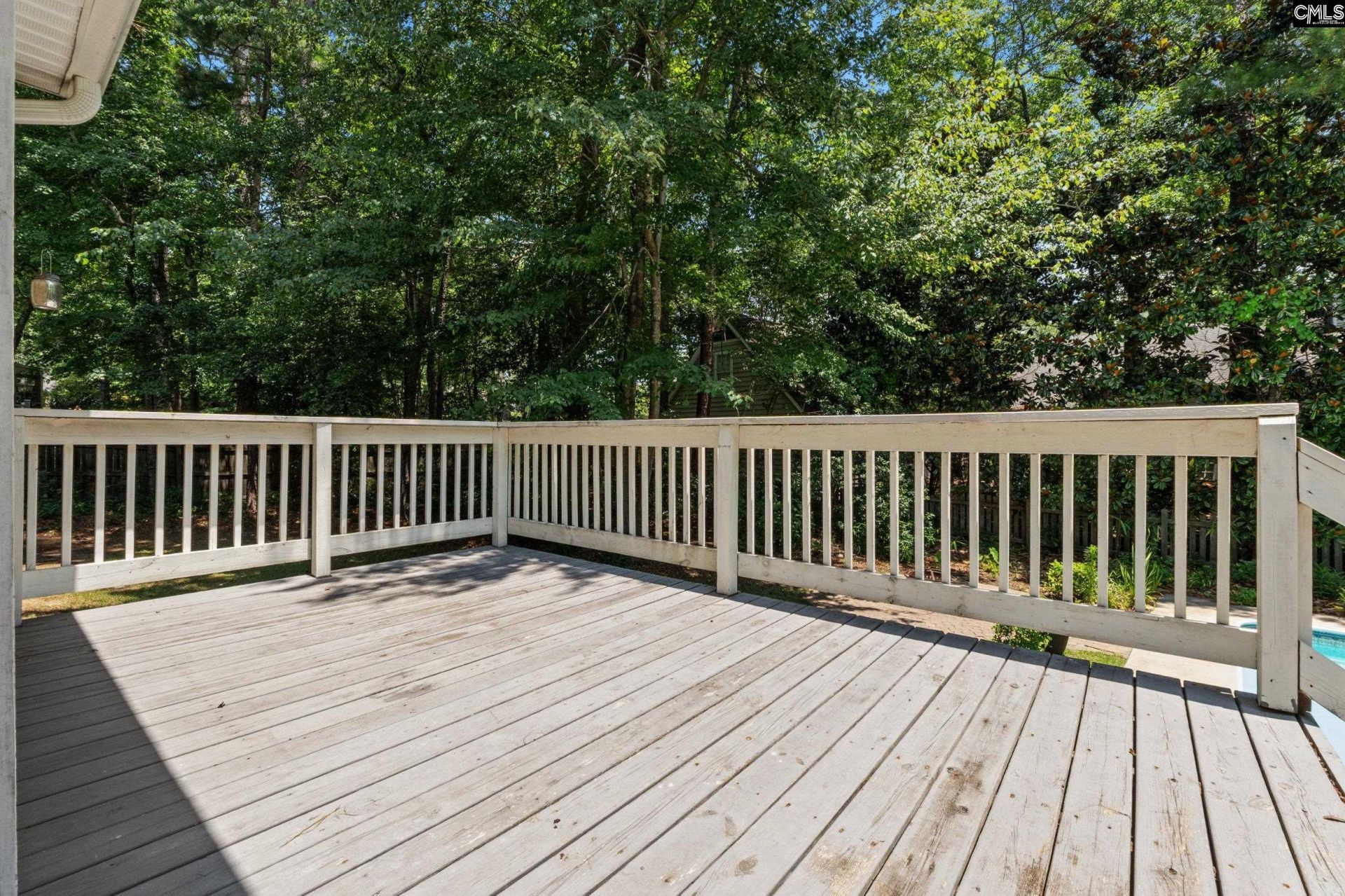 112 Muirfield Court W Photo 25