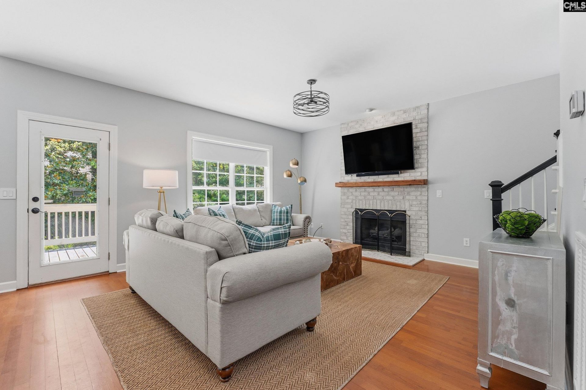 112 Muirfield Court W Photo 7