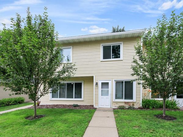 5918 Cahill Avenue, Inver Grove Heights, MN 55076