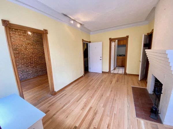39 Revere St, Unit 3, Boston, MA 02114