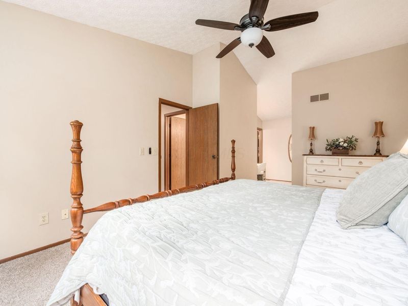 14 Highmeadow Drive, Columbus, OH 43230 Photo 52