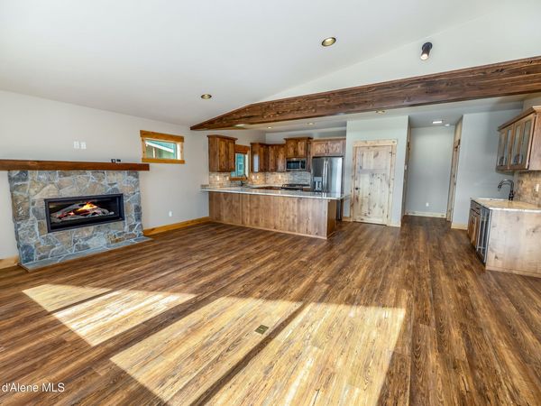 21 Fremont LN , Unit B13, Nordman, ID 83848