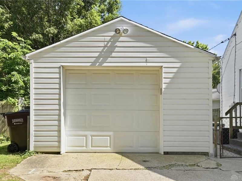 1840 Rainbow Drive, Kettering, OH Photo 3