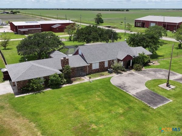 57 Tillery, Port Lavaca, TX 77979