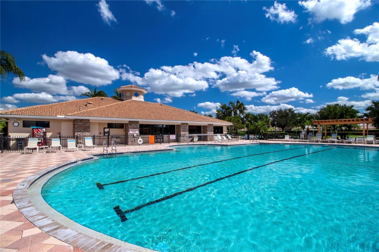267 Heritage Isles Way, Bradenton, FL 34212 Photo