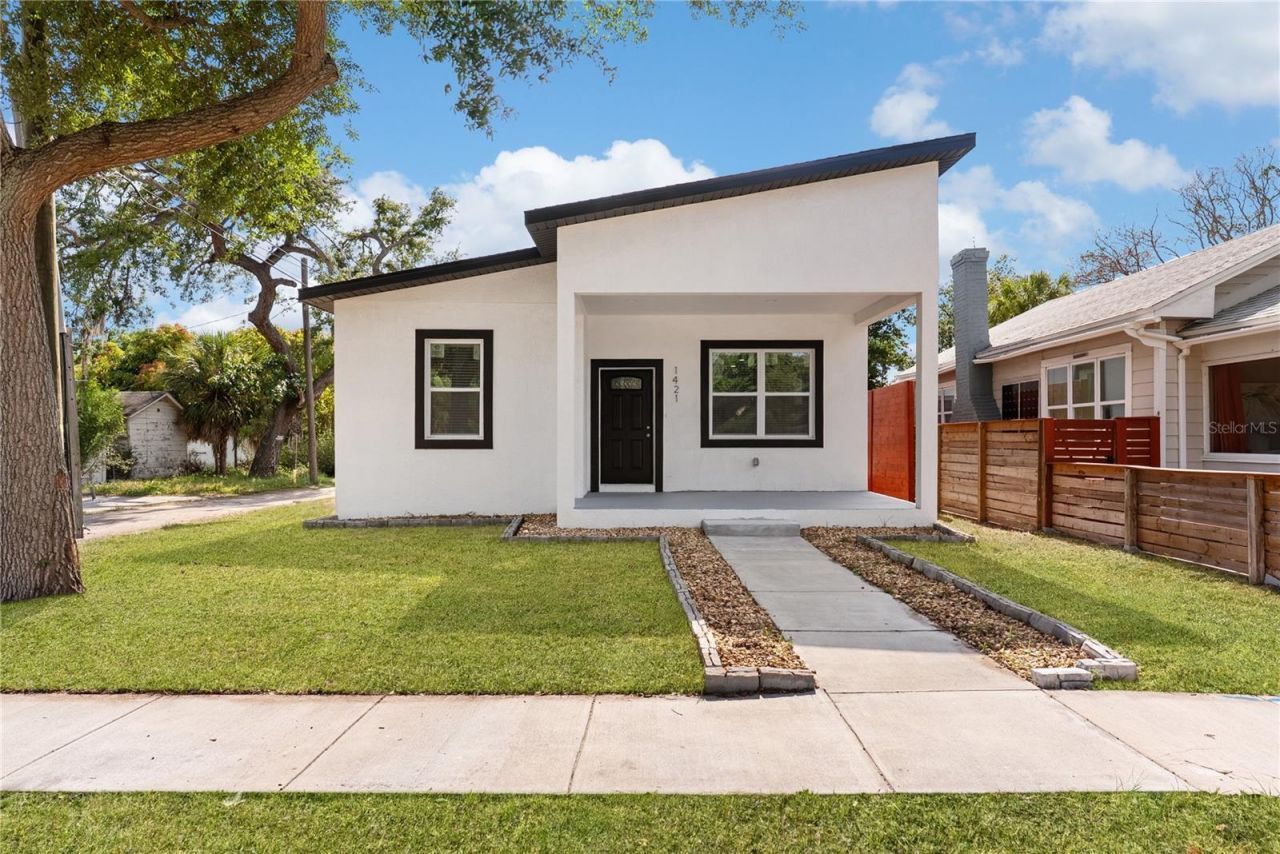 1421 35th Street S, Saint Petersburg, FL 33711 Photo
