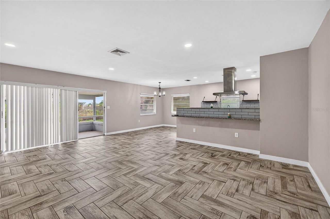 337 Colgan Avenue Se, Port Charlotte, FL 33952 Photo