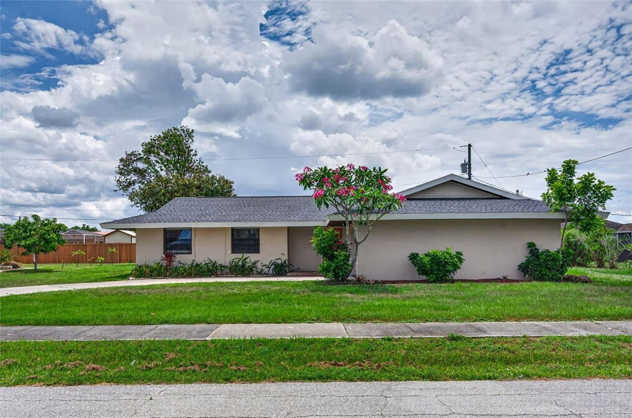 337 Colgan Avenue Se, Port Charlotte, FL 33952 Photo