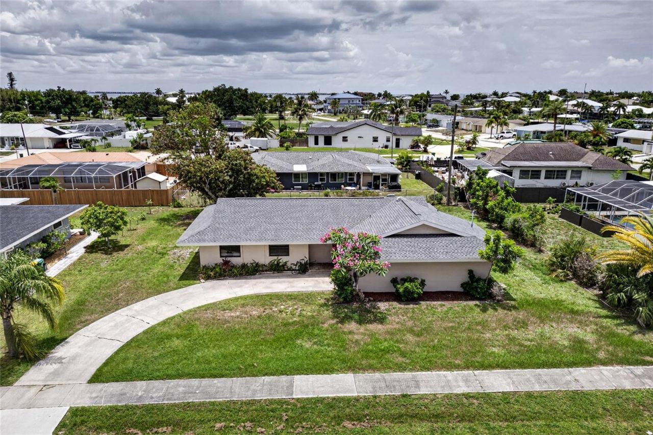 337 Colgan Avenue Se, Port Charlotte, FL 33952 Photo