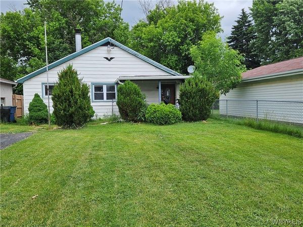 4532 Pomeroy Avenue , Niagara Falls, NY 14305