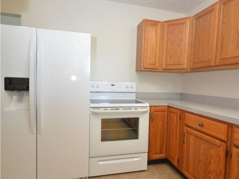 625 Hillman Road, Akron, OH 44312 Photo 10
